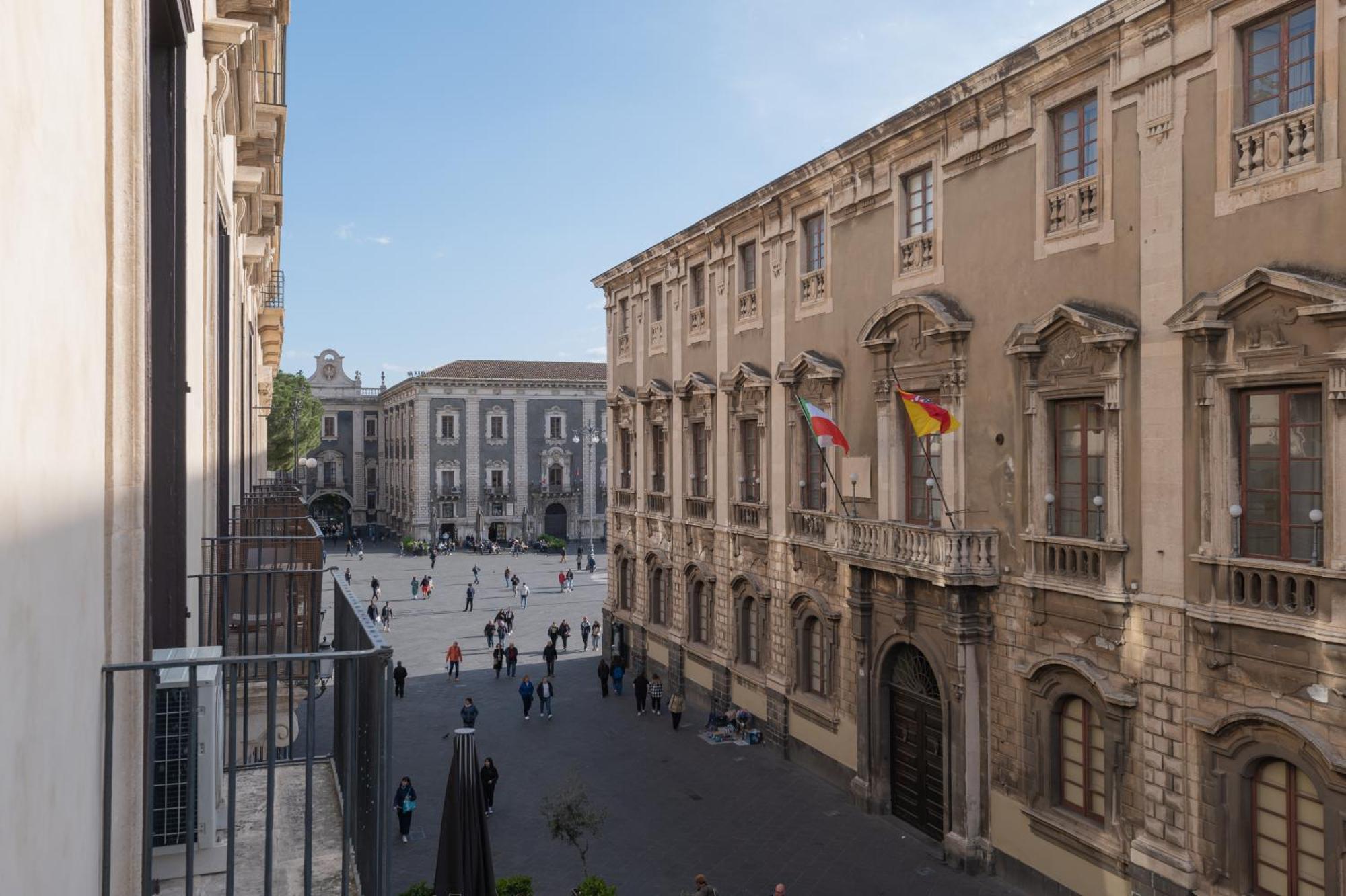 Ostello Degli Elefanti Catania Exterior photo